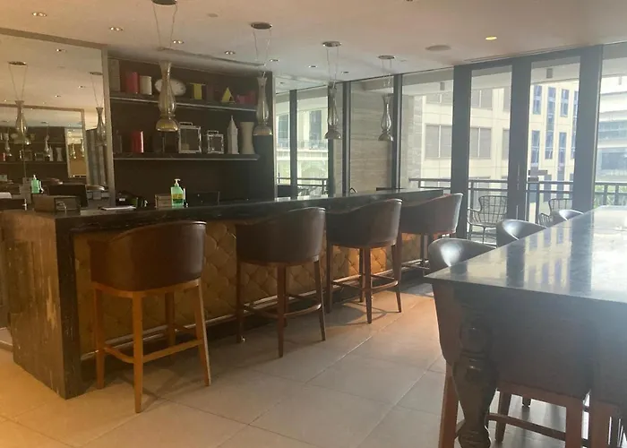 Homestay 56th Floor -sauna - Makati View - Knightsbridge Residences Manila